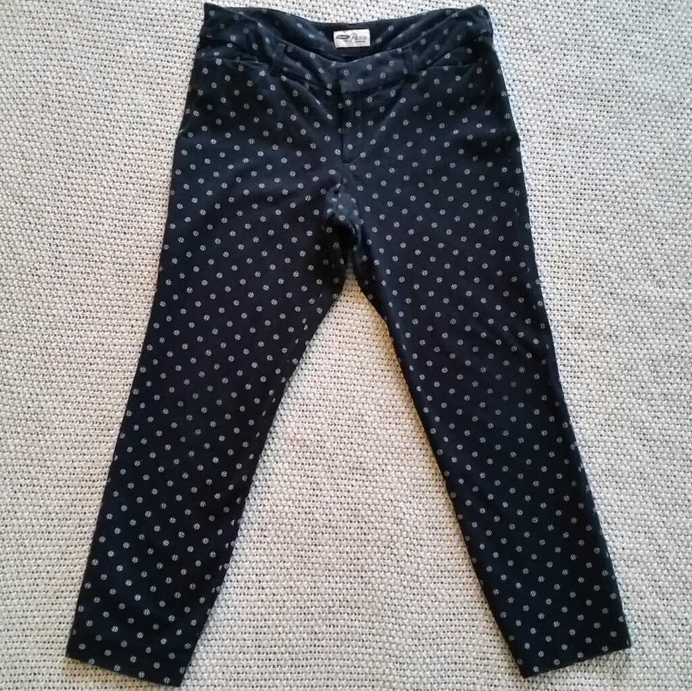 Old Navy Patterned Pixie Ankle Pants